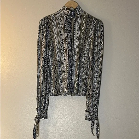 Free People Mock Neck Printed Top | Navy & Beige | Stretchy - Picture 2 of 12
